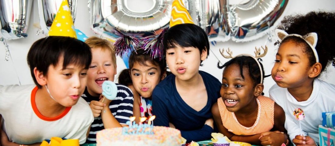 Un moment d’anniversaire à partager entre enfants